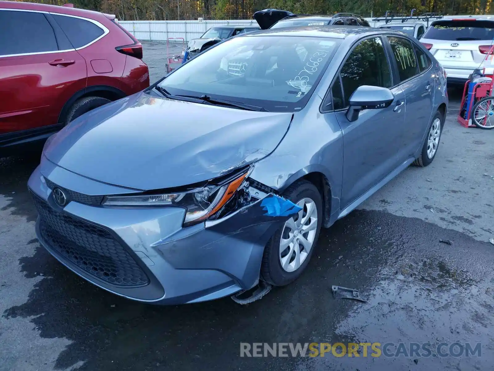 9 Photograph of a damaged car JTDEPRAE8LJ039885 TOYOTA COROLLA 2020