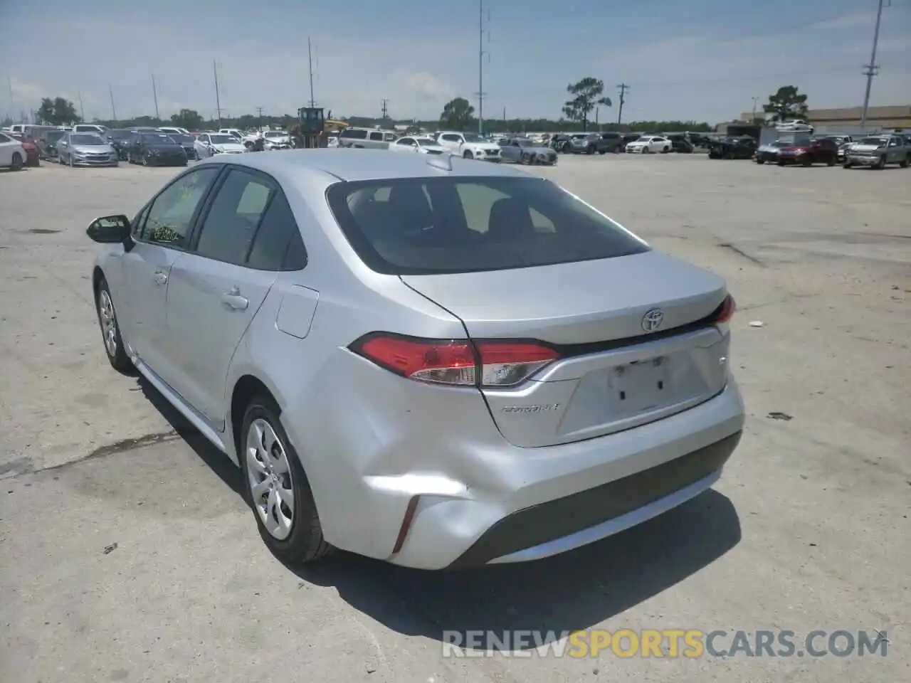 3 Photograph of a damaged car JTDEPRAE8LJ040518 TOYOTA COROLLA 2020