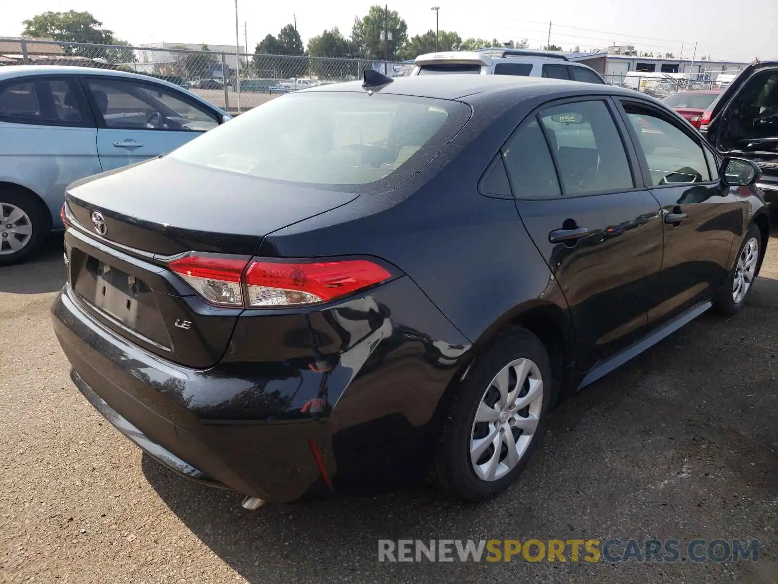 4 Photograph of a damaged car JTDEPRAE8LJ041961 TOYOTA COROLLA 2020