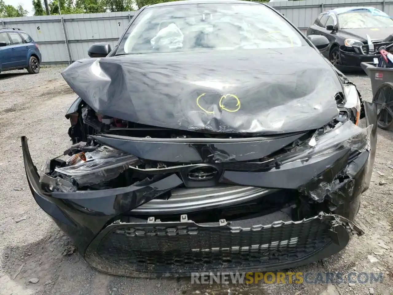 9 Photograph of a damaged car JTDEPRAE8LJ042057 TOYOTA COROLLA 2020