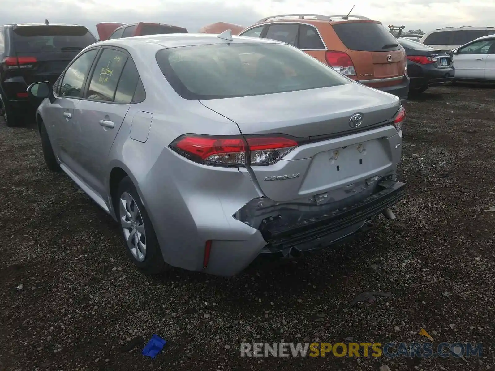 3 Photograph of a damaged car JTDEPRAE8LJ042558 TOYOTA COROLLA 2020