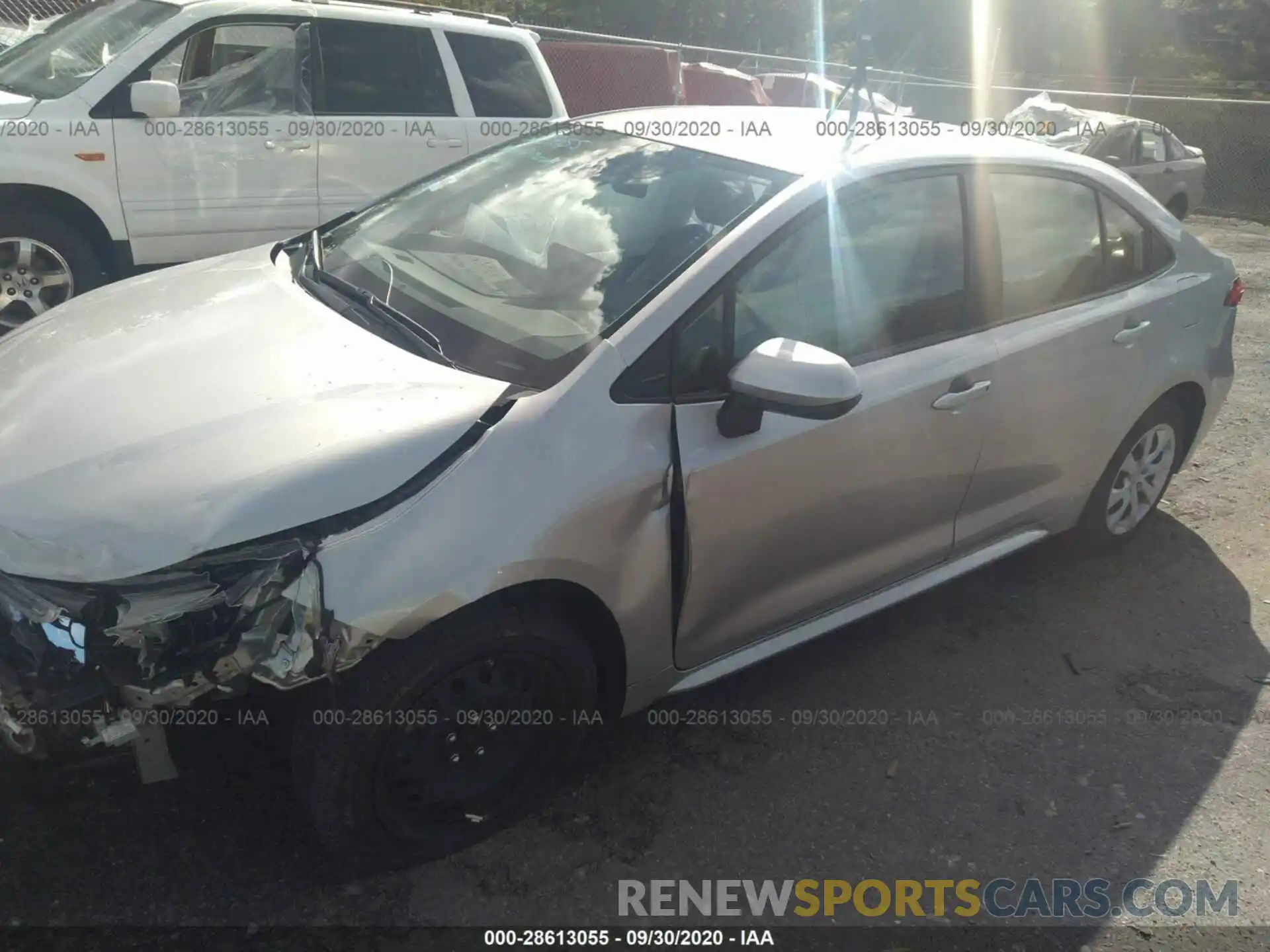 2 Photograph of a damaged car JTDEPRAE8LJ043368 TOYOTA COROLLA 2020