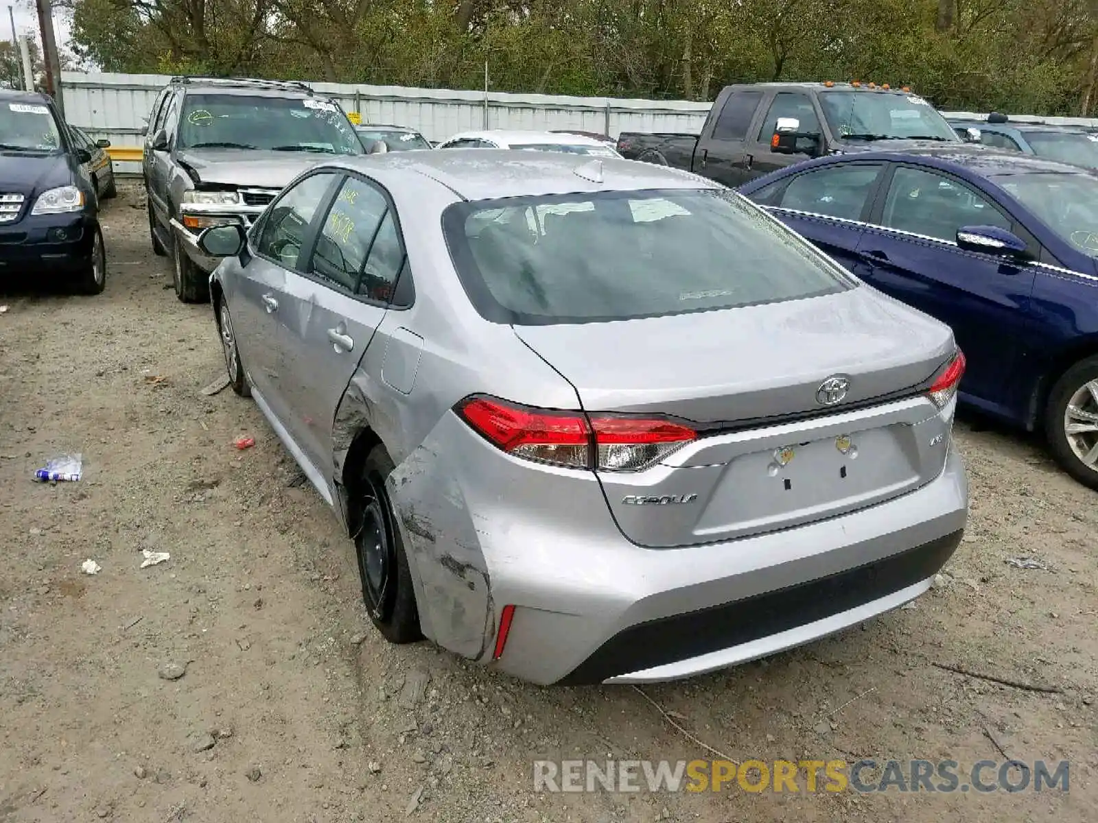 3 Photograph of a damaged car JTDEPRAE8LJ043449 TOYOTA COROLLA 2020