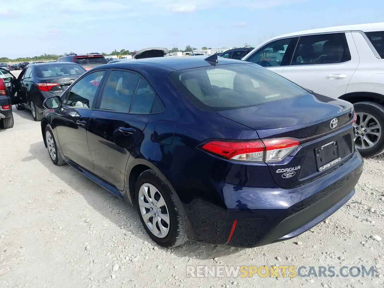 3 Photograph of a damaged car JTDEPRAE8LJ043760 TOYOTA COROLLA 2020