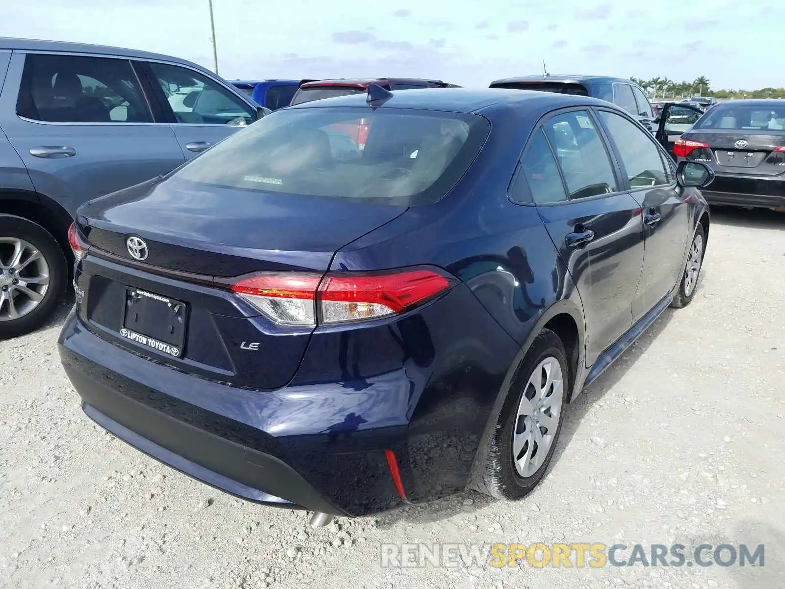 4 Photograph of a damaged car JTDEPRAE8LJ043760 TOYOTA COROLLA 2020