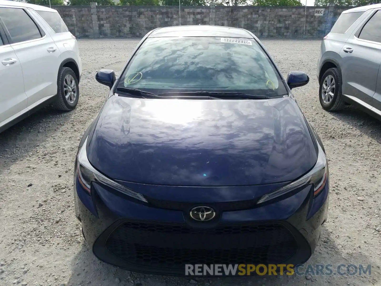 9 Photograph of a damaged car JTDEPRAE8LJ043760 TOYOTA COROLLA 2020