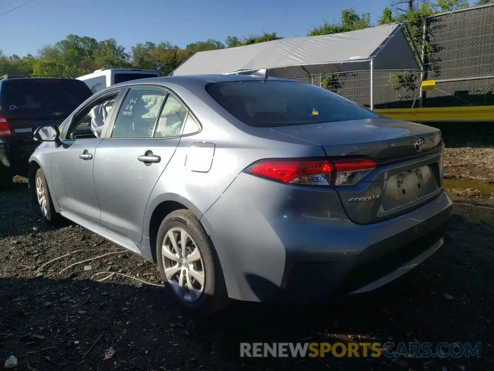 3 Photograph of a damaged car JTDEPRAE8LJ043824 TOYOTA COROLLA 2020