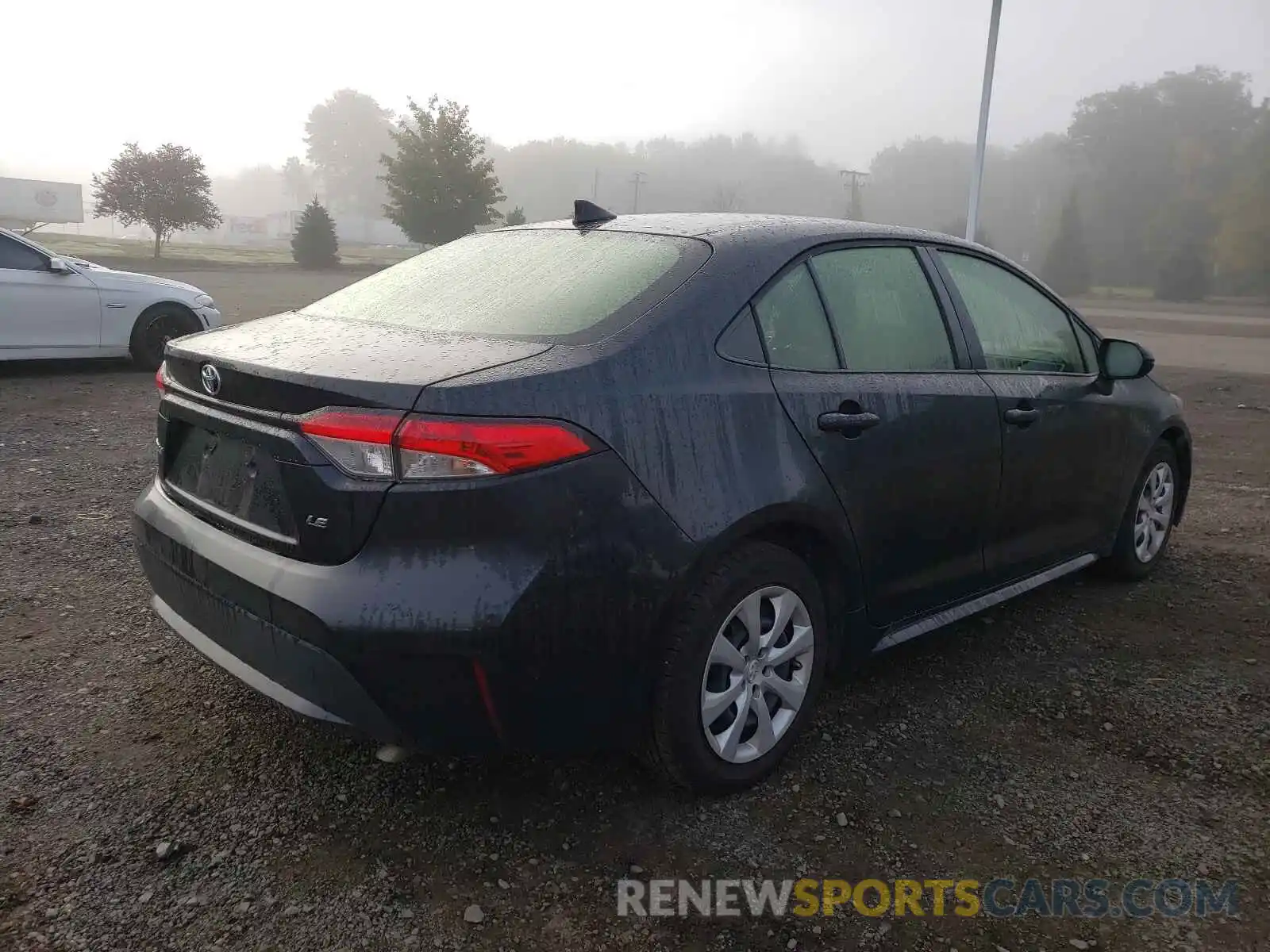 4 Photograph of a damaged car JTDEPRAE8LJ044004 TOYOTA COROLLA 2020