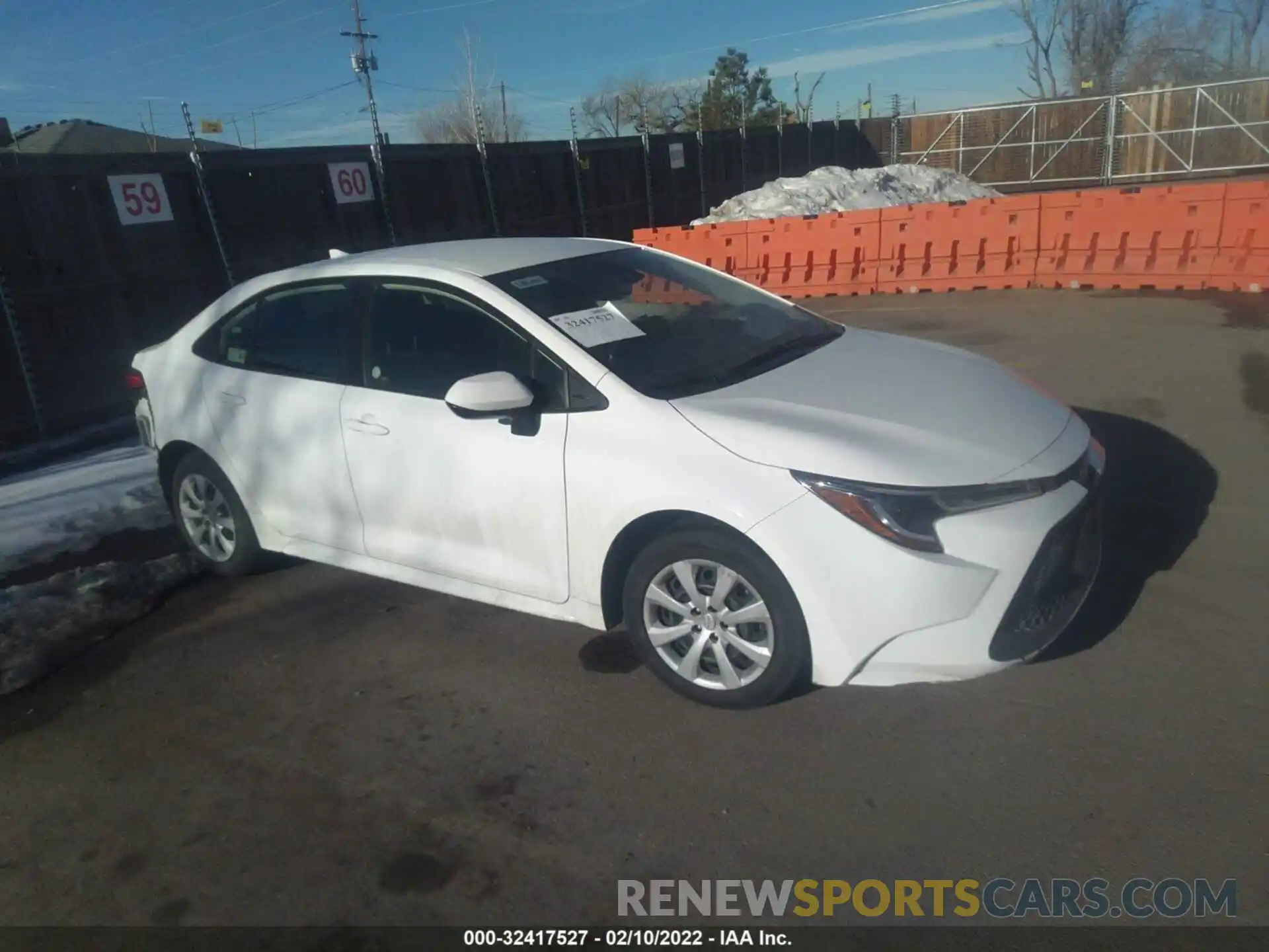 1 Photograph of a damaged car JTDEPRAE8LJ044116 TOYOTA COROLLA 2020