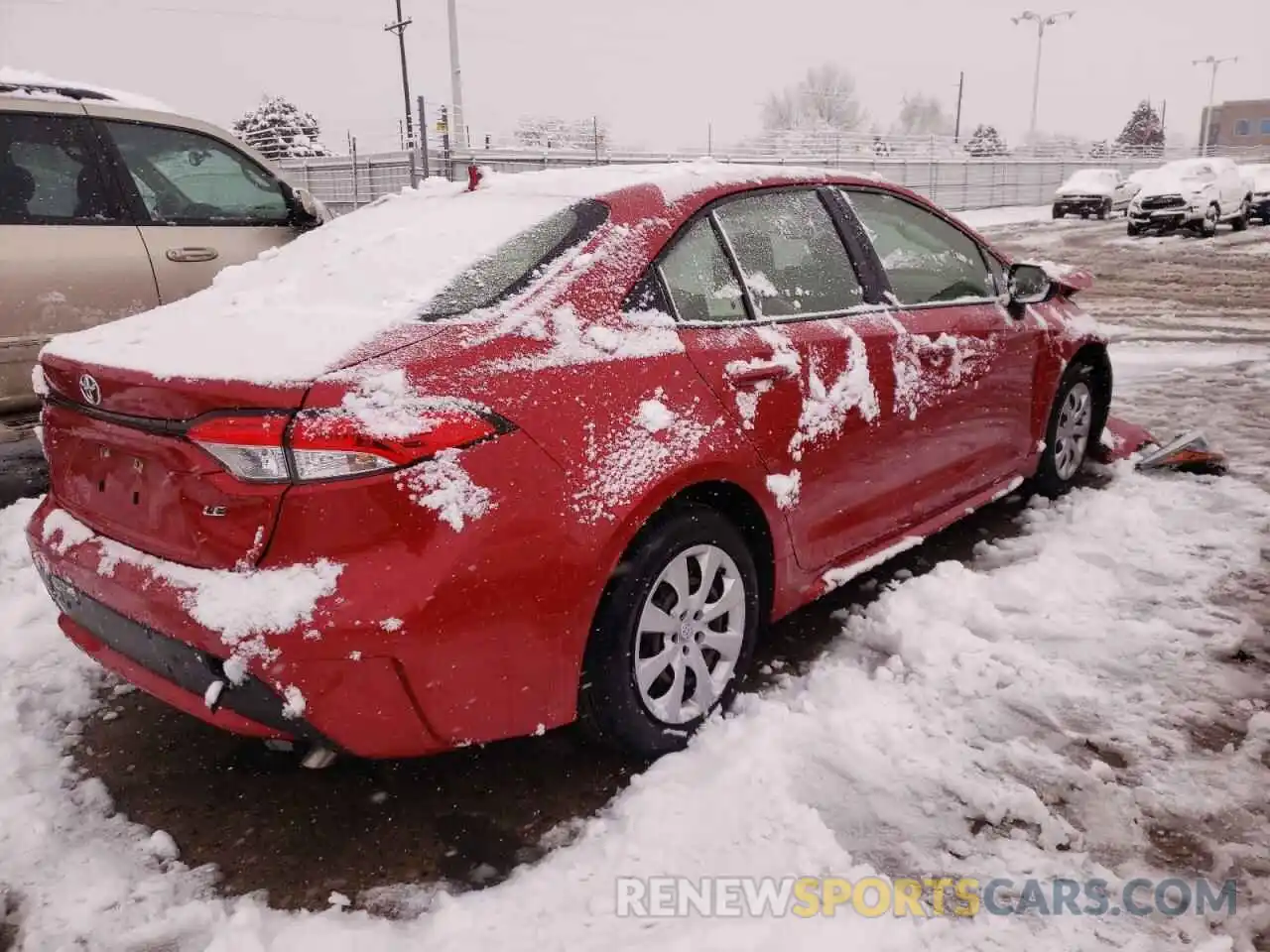 4 Photograph of a damaged car JTDEPRAE8LJ044259 TOYOTA COROLLA 2020