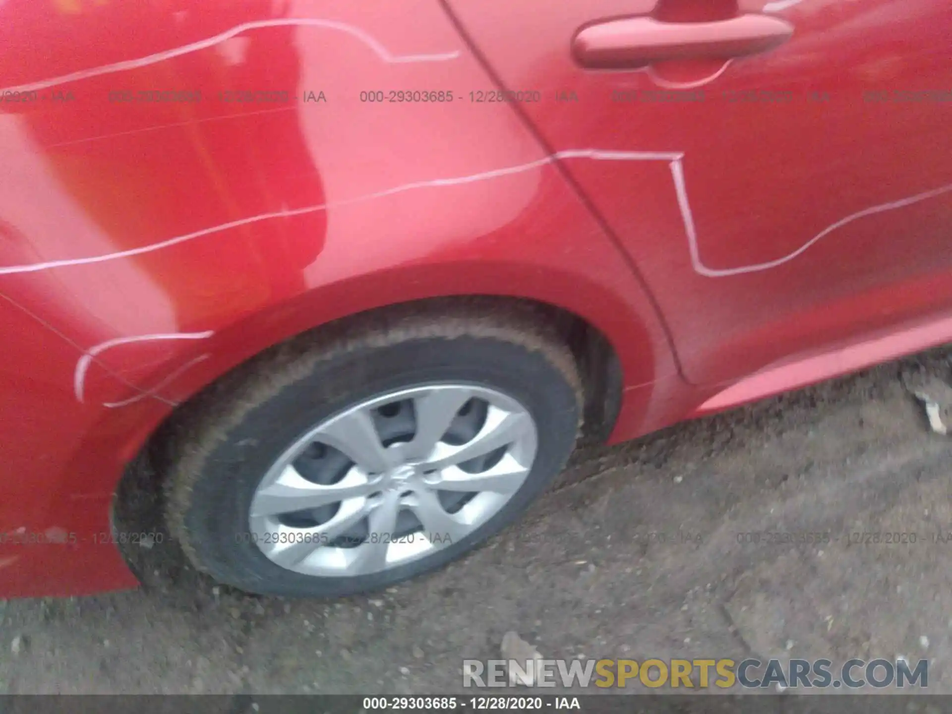 15 Photograph of a damaged car JTDEPRAE8LJ045458 TOYOTA COROLLA 2020