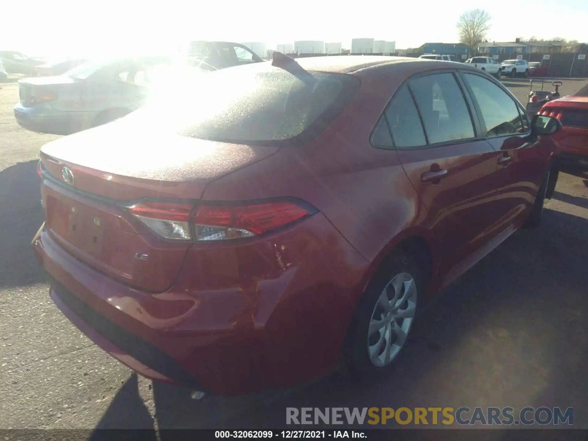 4 Photograph of a damaged car JTDEPRAE8LJ045797 TOYOTA COROLLA 2020