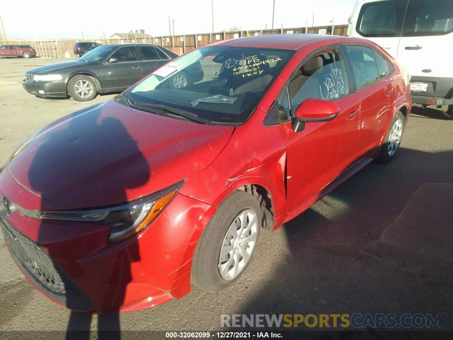 6 Photograph of a damaged car JTDEPRAE8LJ045797 TOYOTA COROLLA 2020