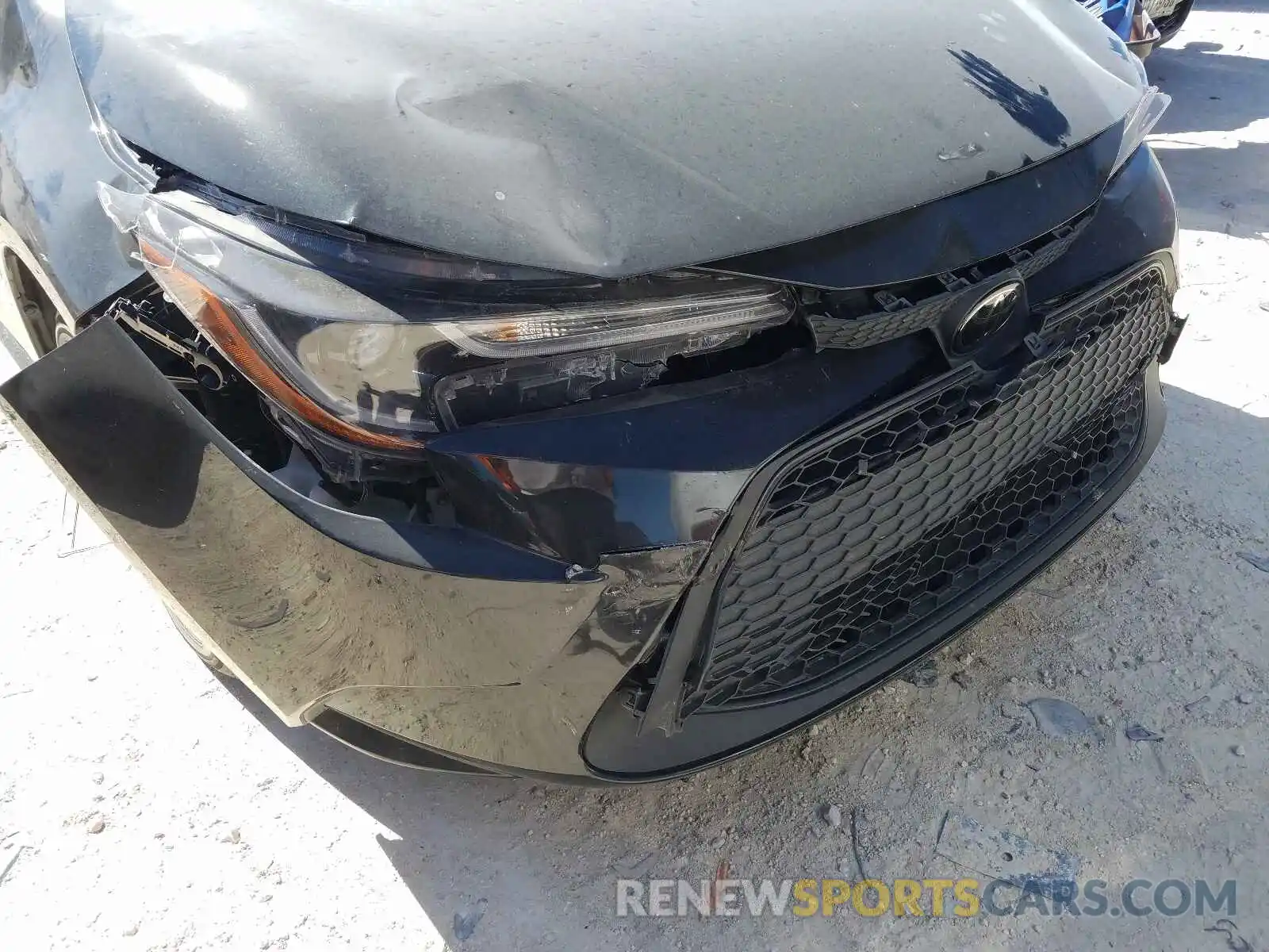 9 Photograph of a damaged car JTDEPRAE8LJ045881 TOYOTA COROLLA 2020