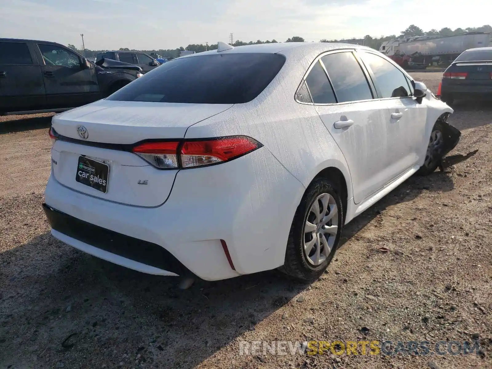 4 Photograph of a damaged car JTDEPRAE8LJ045914 TOYOTA COROLLA 2020