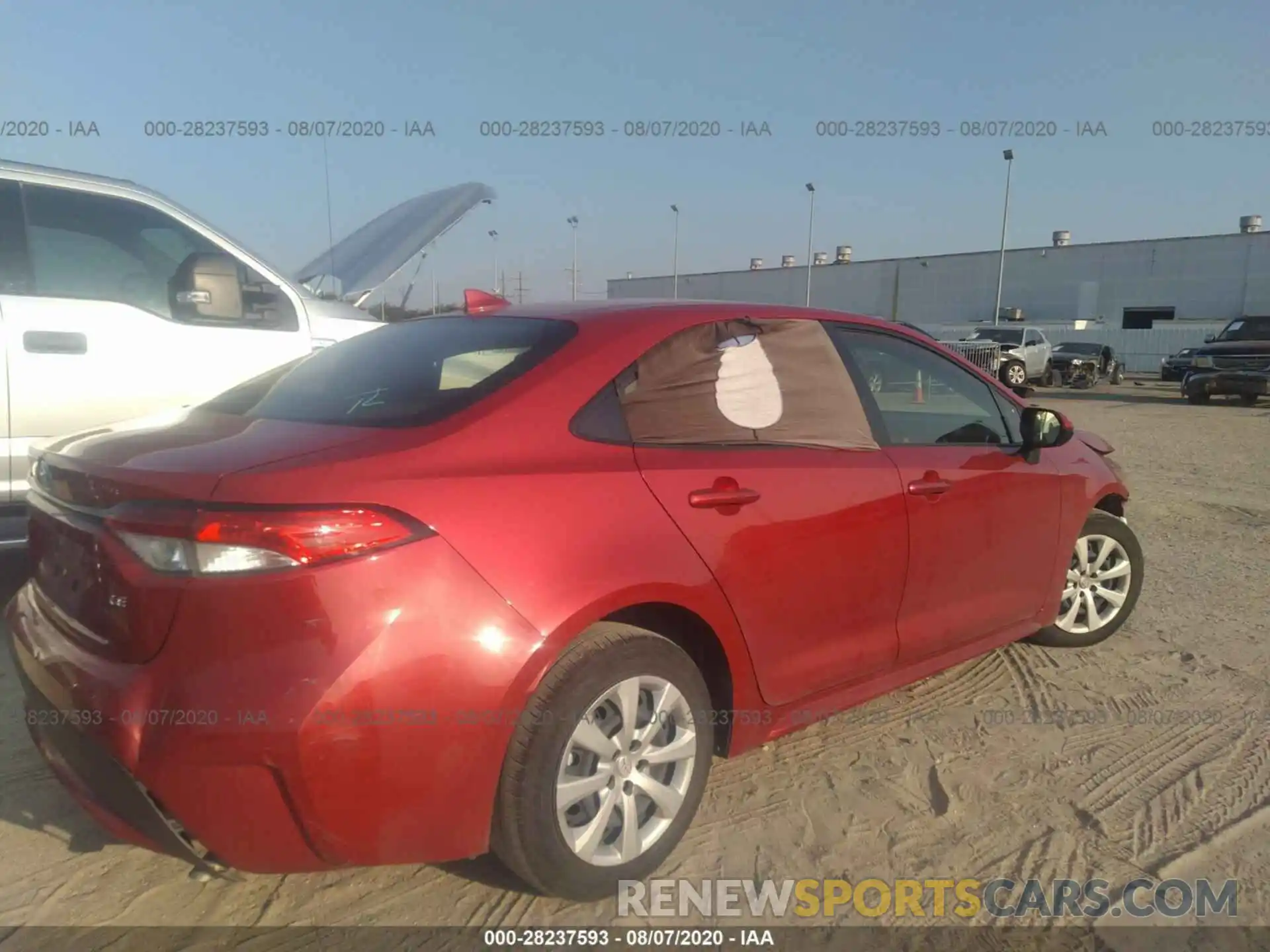 4 Photograph of a damaged car JTDEPRAE8LJ046139 TOYOTA COROLLA 2020