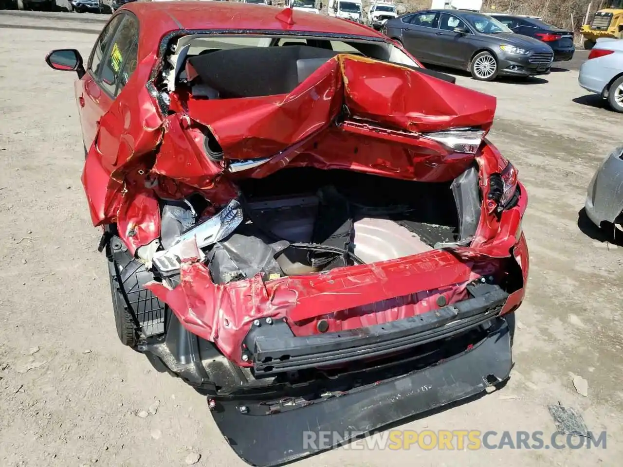 9 Photograph of a damaged car JTDEPRAE8LJ046383 TOYOTA COROLLA 2020