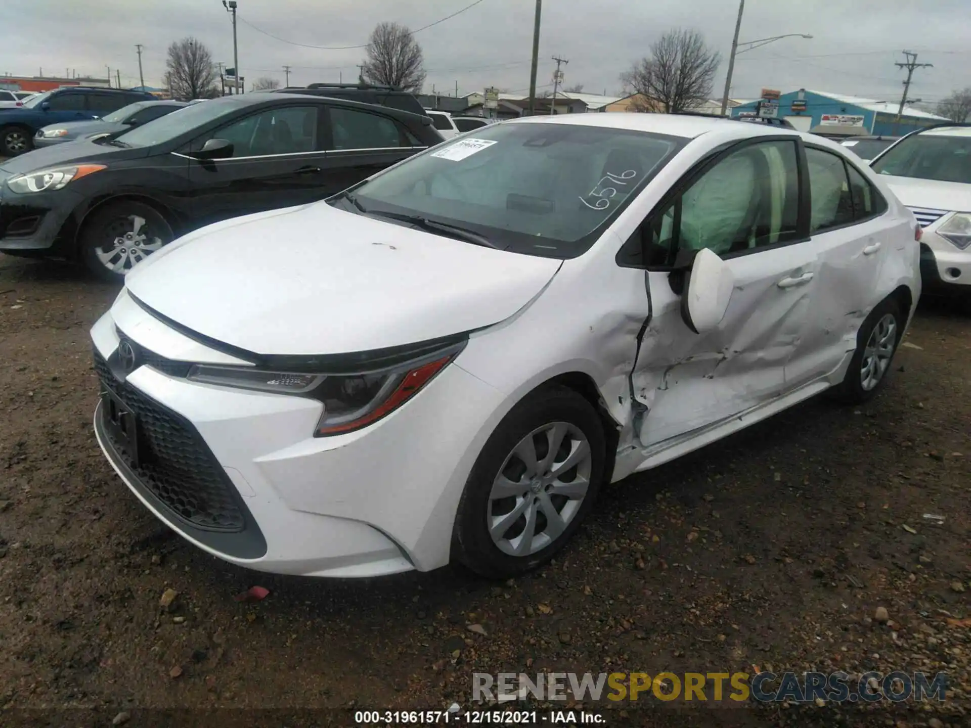 2 Photograph of a damaged car JTDEPRAE8LJ046576 TOYOTA COROLLA 2020