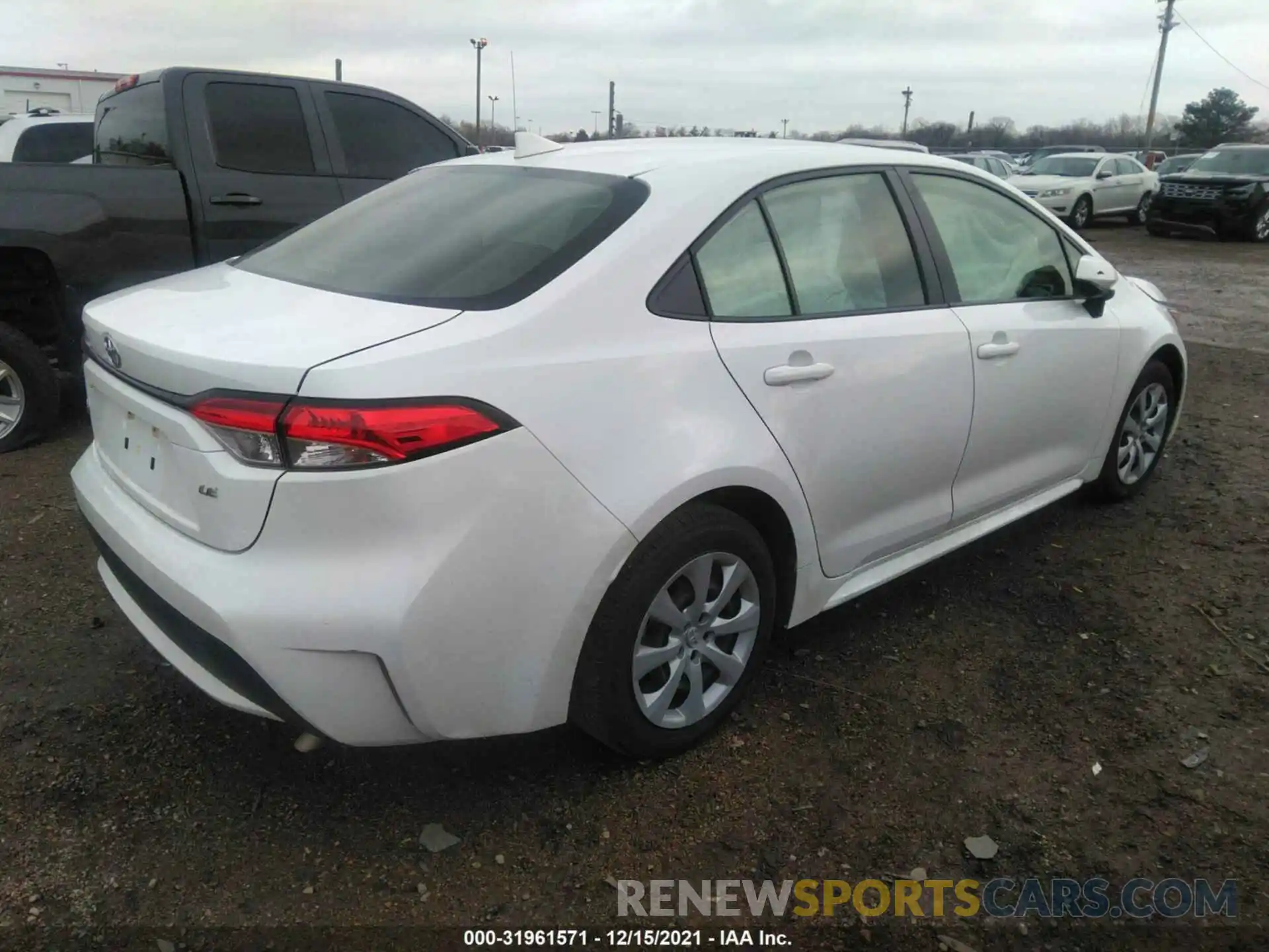 4 Photograph of a damaged car JTDEPRAE8LJ046576 TOYOTA COROLLA 2020