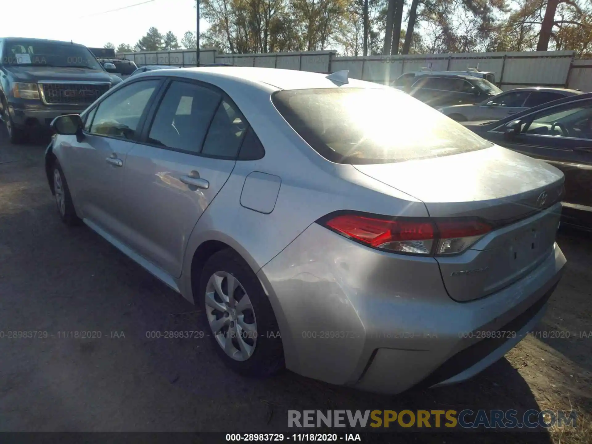 3 Photograph of a damaged car JTDEPRAE8LJ047064 TOYOTA COROLLA 2020