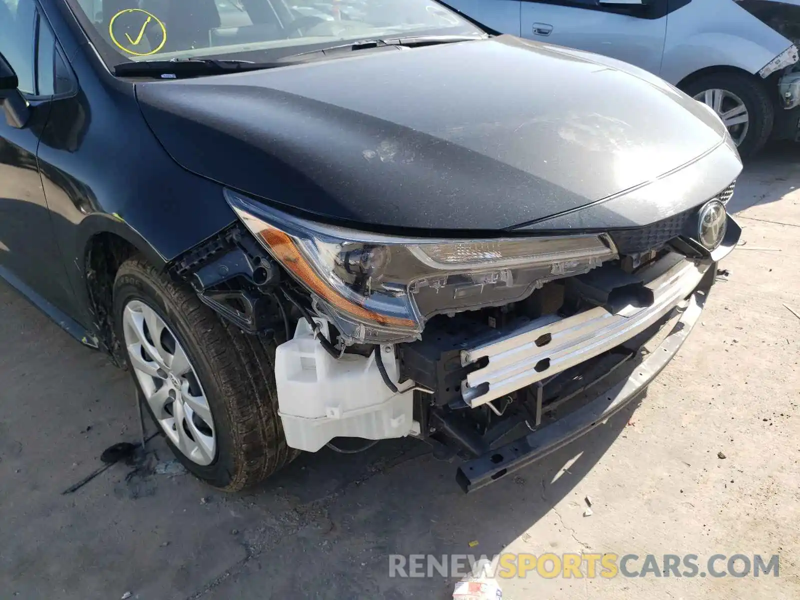 9 Photograph of a damaged car JTDEPRAE8LJ047243 TOYOTA COROLLA 2020