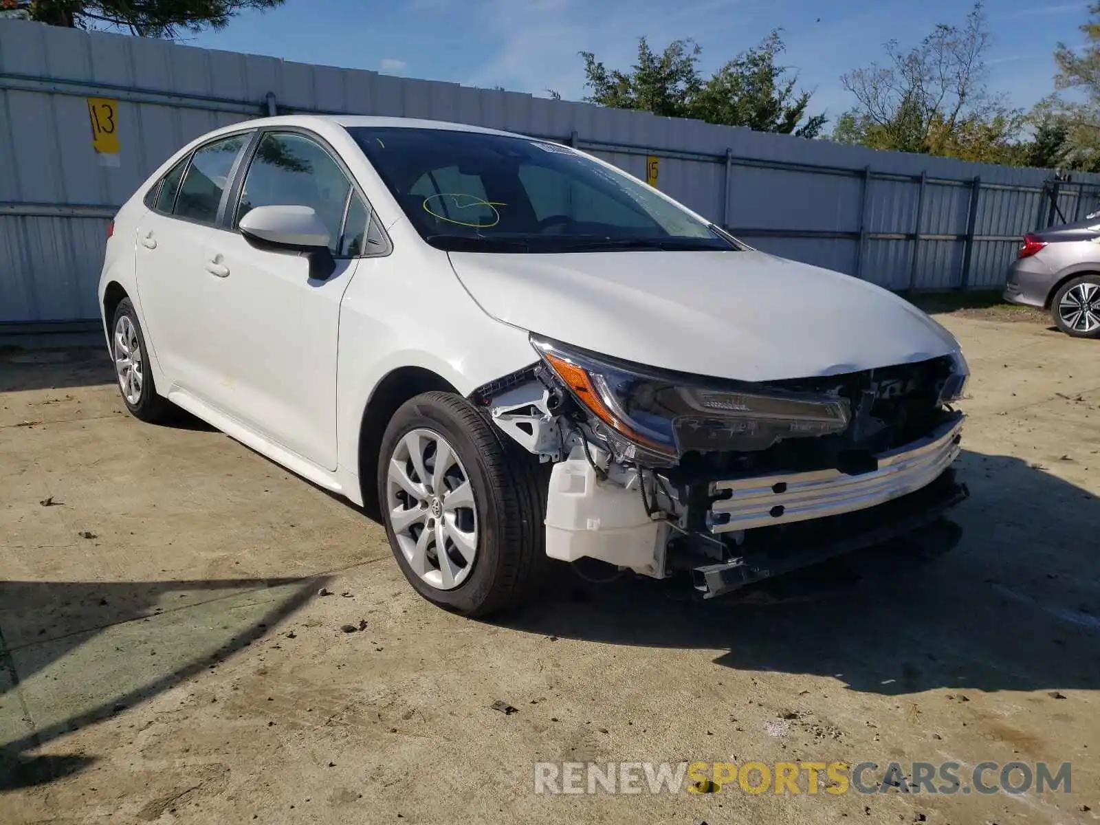 1 Photograph of a damaged car JTDEPRAE8LJ047386 TOYOTA COROLLA 2020