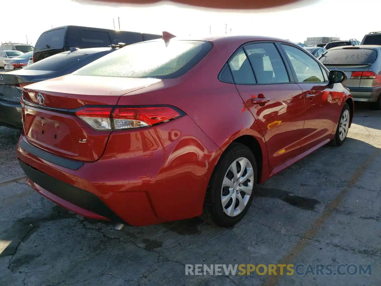 4 Photograph of a damaged car JTDEPRAE8LJ049364 TOYOTA COROLLA 2020