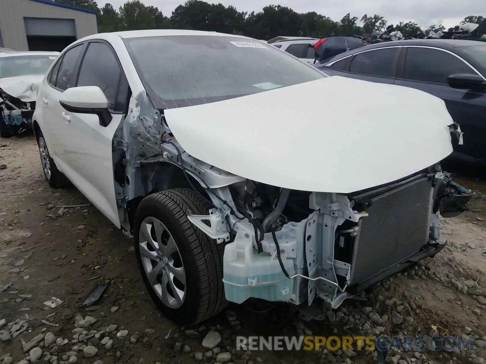 1 Photograph of a damaged car JTDEPRAE8LJ049543 TOYOTA COROLLA 2020