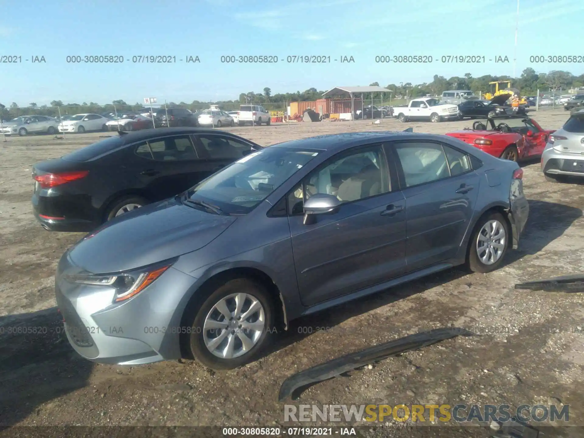 2 Photograph of a damaged car JTDEPRAE8LJ049915 TOYOTA COROLLA 2020