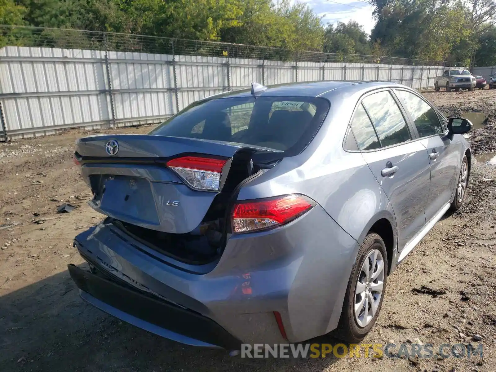 4 Photograph of a damaged car JTDEPRAE8LJ051521 TOYOTA COROLLA 2020