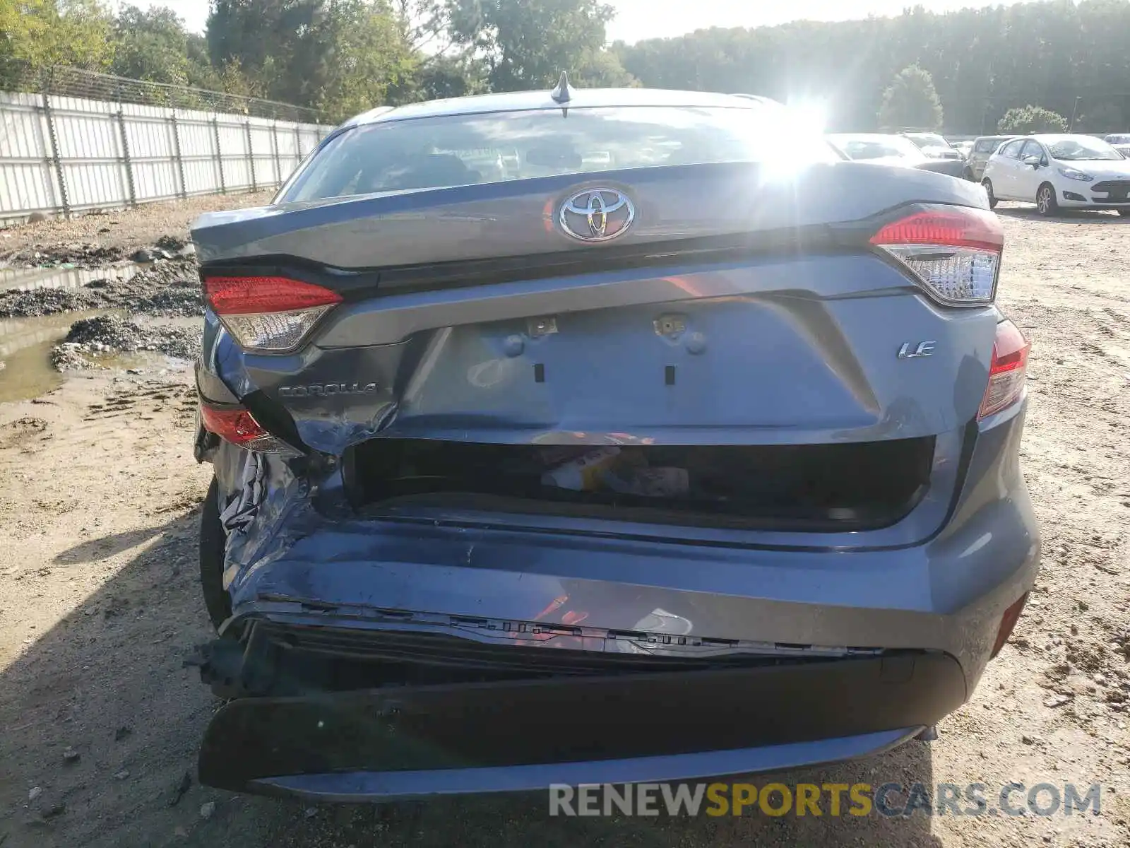 9 Photograph of a damaged car JTDEPRAE8LJ051521 TOYOTA COROLLA 2020