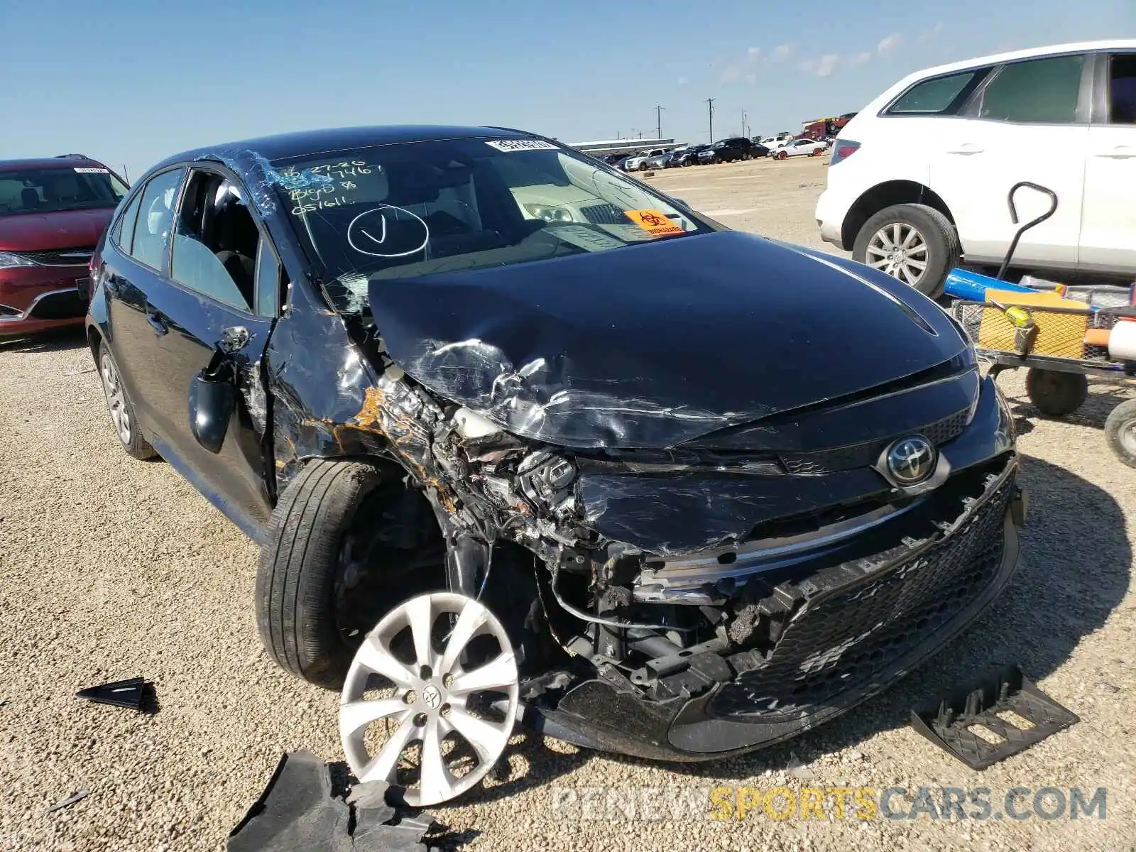 1 Photograph of a damaged car JTDEPRAE8LJ051616 TOYOTA COROLLA 2020