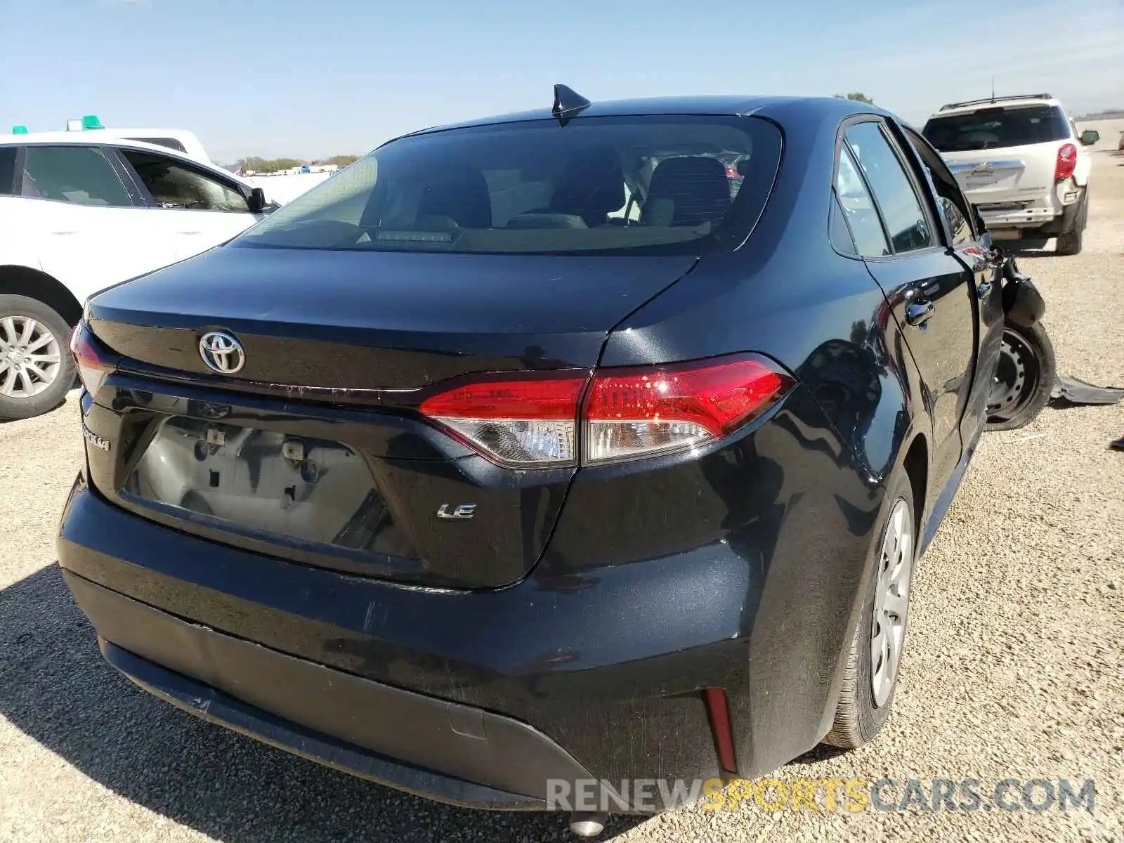 4 Photograph of a damaged car JTDEPRAE8LJ051616 TOYOTA COROLLA 2020