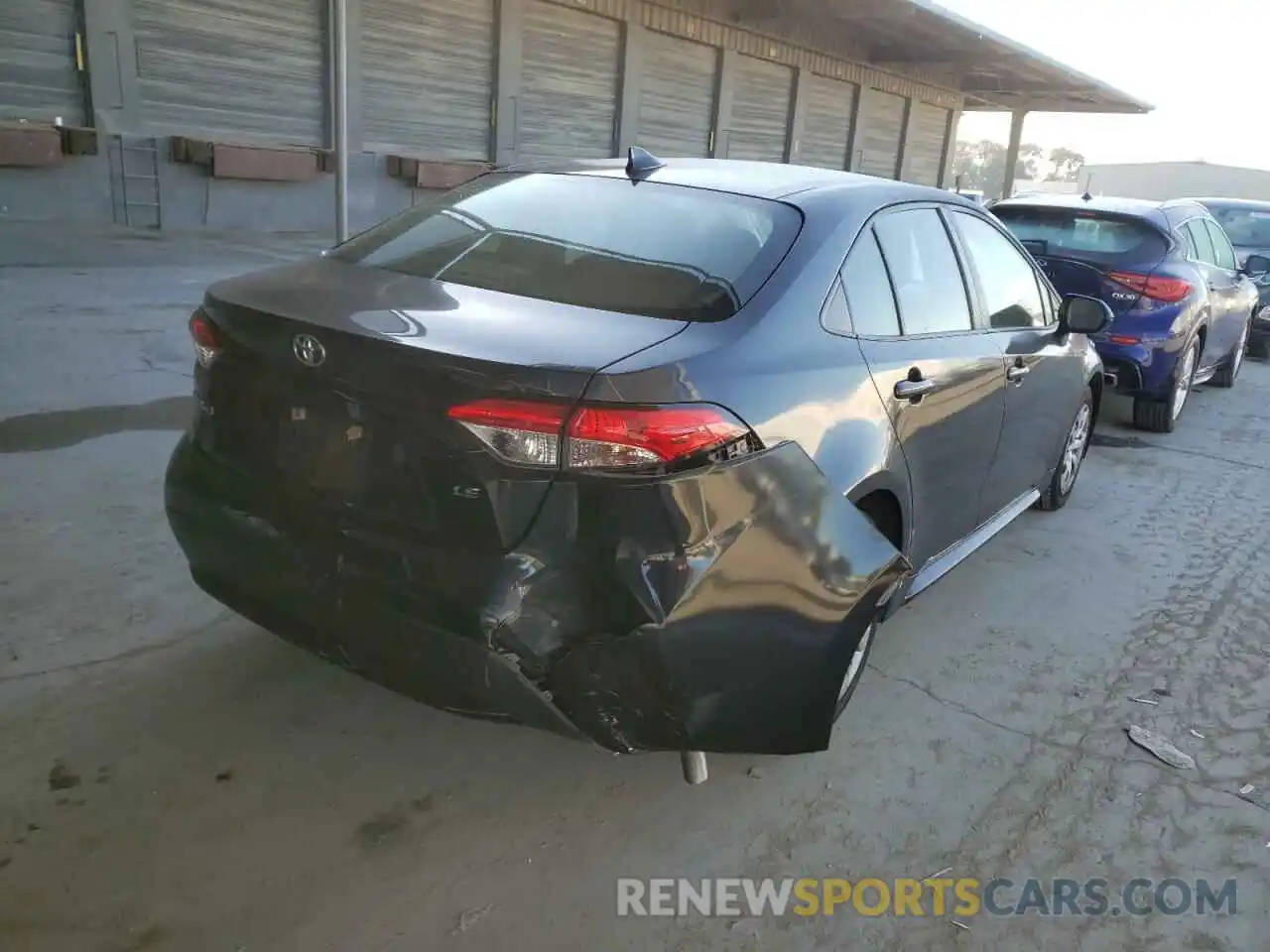 4 Photograph of a damaged car JTDEPRAE8LJ051972 TOYOTA COROLLA 2020