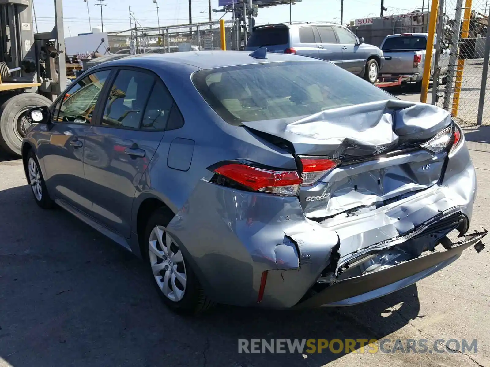 3 Photograph of a damaged car JTDEPRAE8LJ052667 TOYOTA COROLLA 2020