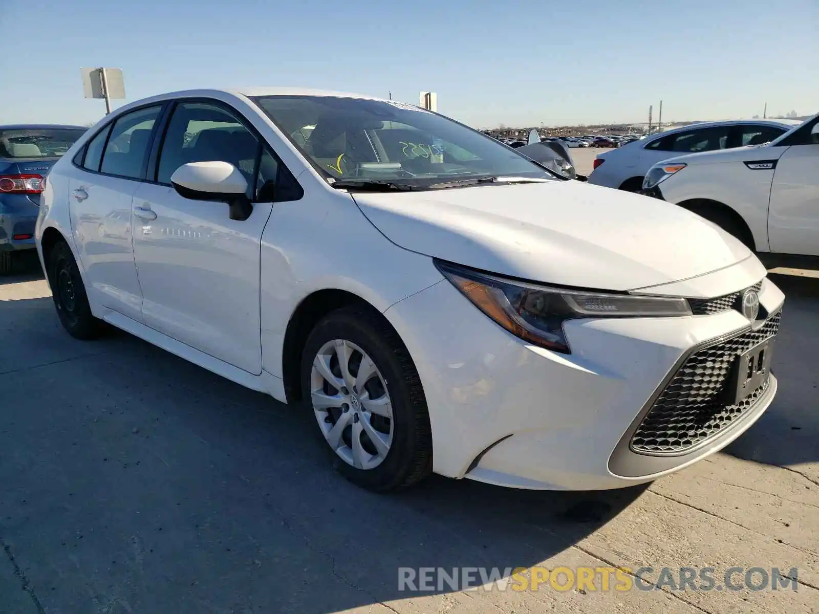 1 Photograph of a damaged car JTDEPRAE8LJ052779 TOYOTA COROLLA 2020