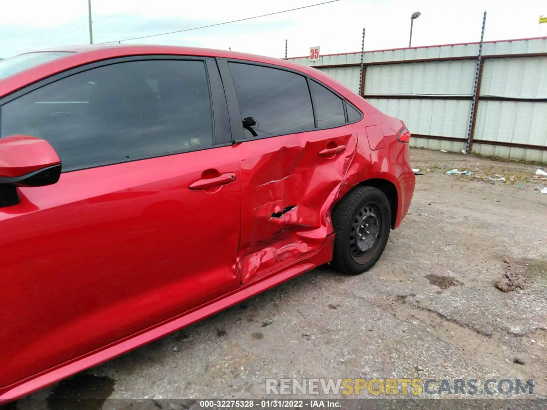 6 Photograph of a damaged car JTDEPRAE8LJ052801 TOYOTA COROLLA 2020