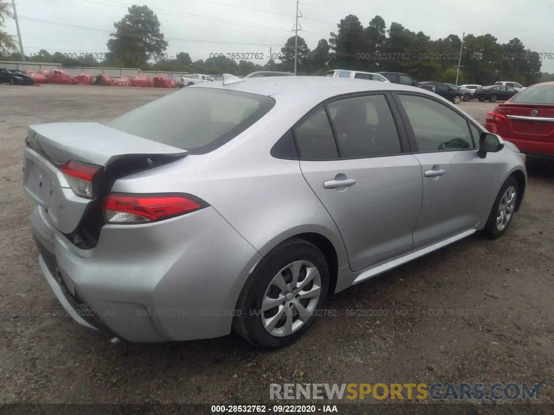 4 Photograph of a damaged car JTDEPRAE8LJ053964 TOYOTA COROLLA 2020