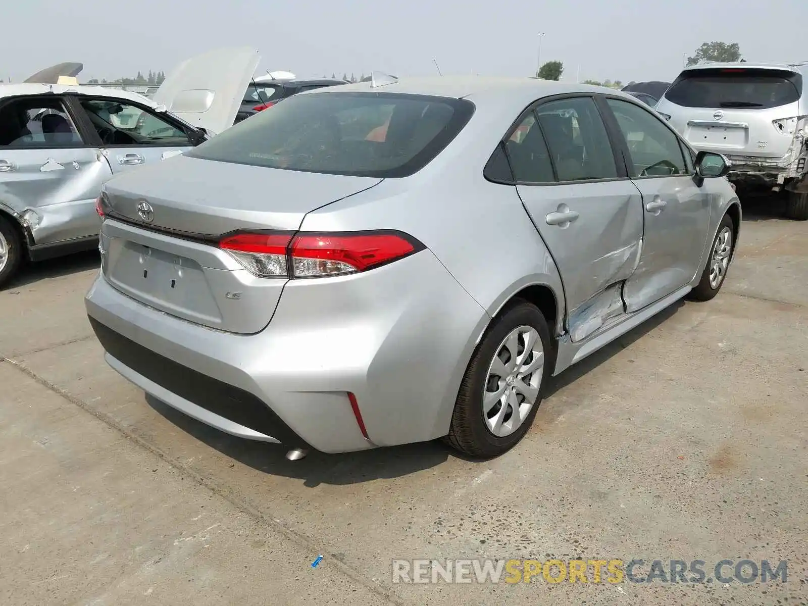 4 Photograph of a damaged car JTDEPRAE8LJ054175 TOYOTA COROLLA 2020