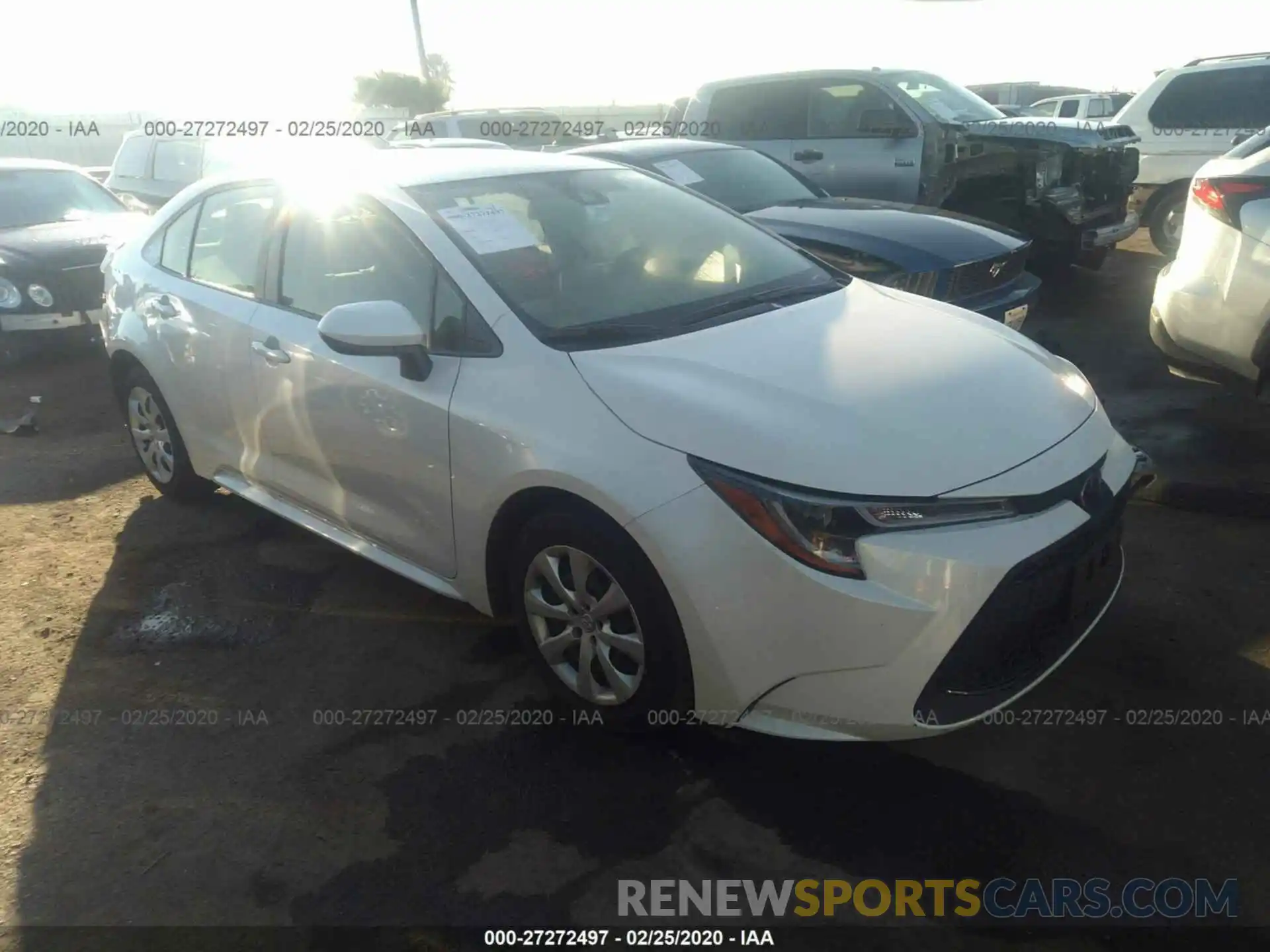 1 Photograph of a damaged car JTDEPRAE8LJ054984 TOYOTA COROLLA 2020