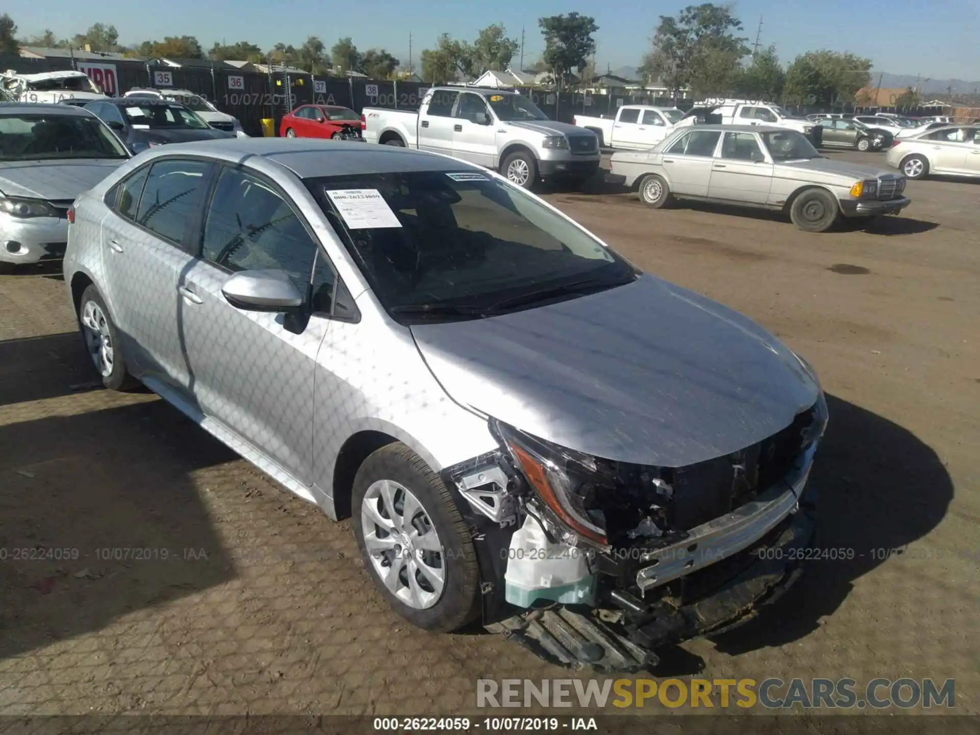 1 Photograph of a damaged car JTDEPRAE8LJ055505 TOYOTA COROLLA 2020