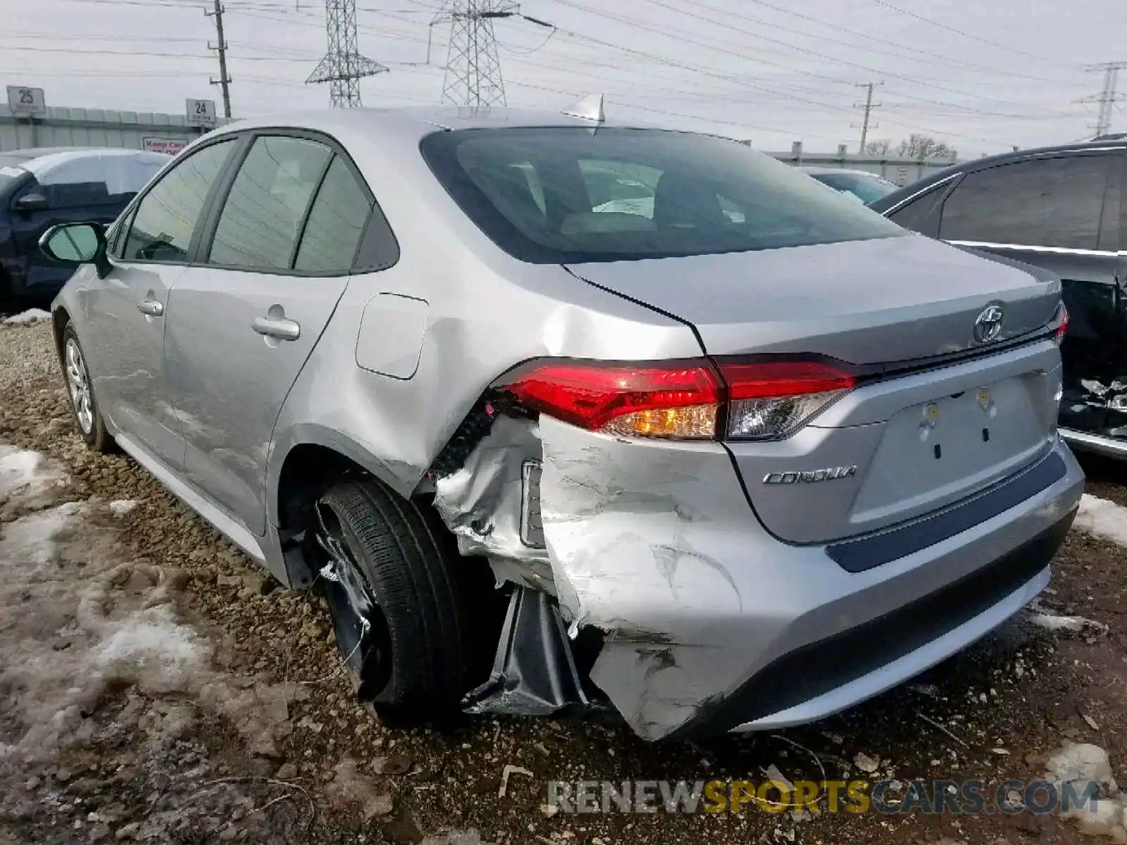 3 Photograph of a damaged car JTDEPRAE8LJ056184 TOYOTA COROLLA 2020