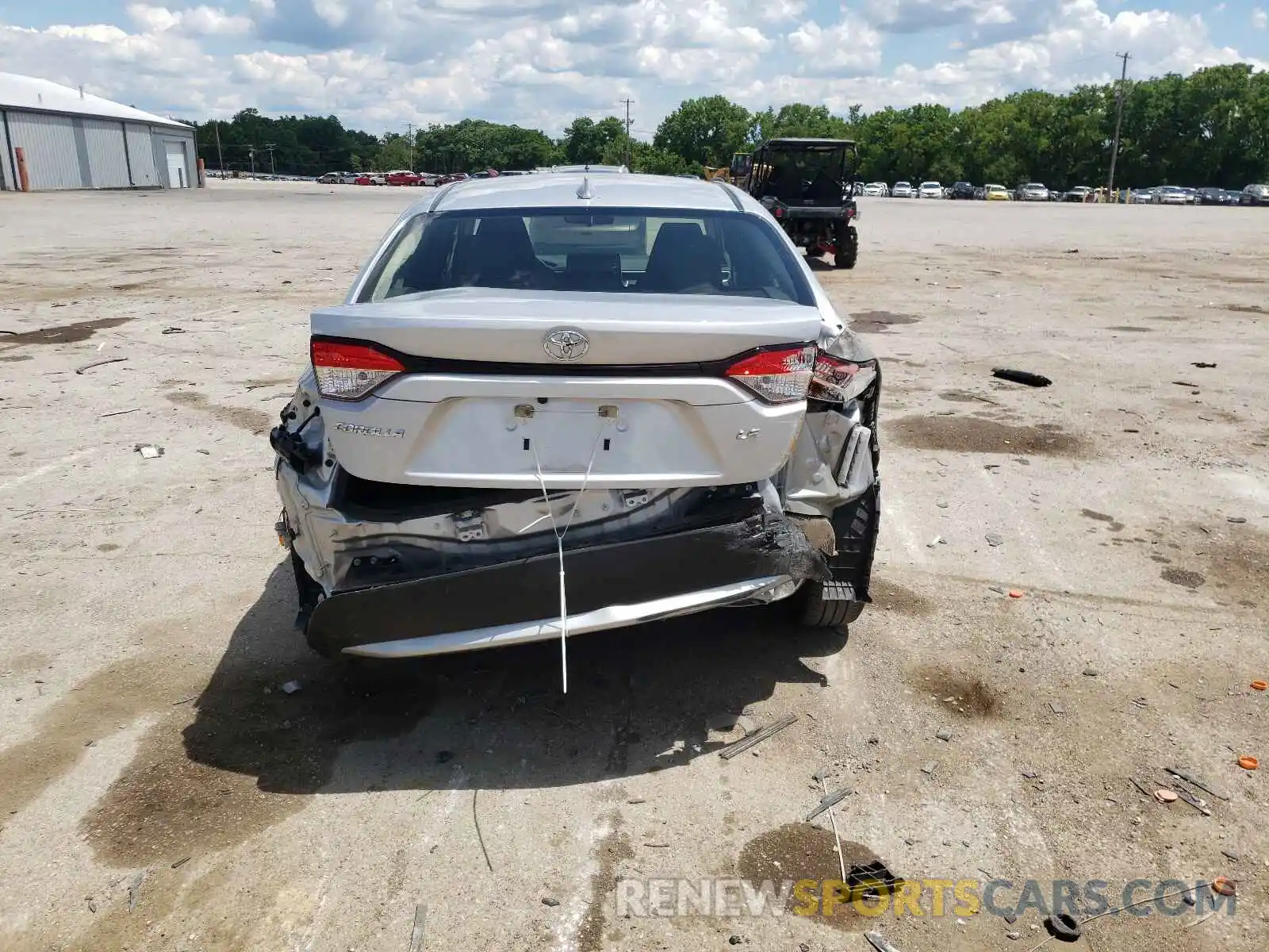 9 Photograph of a damaged car JTDEPRAE8LJ057108 TOYOTA COROLLA 2020