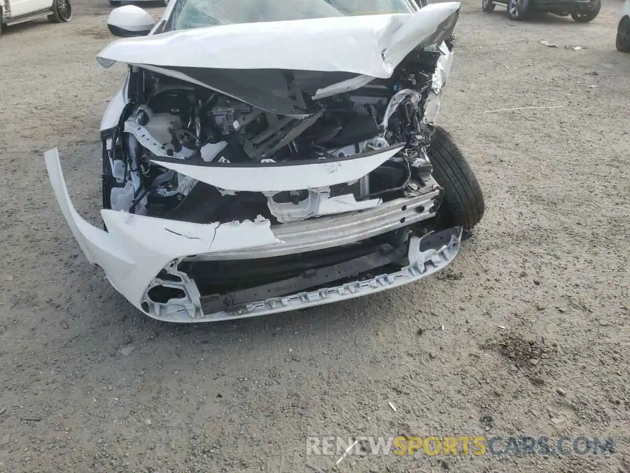 9 Photograph of a damaged car JTDEPRAE8LJ059232 TOYOTA COROLLA 2020