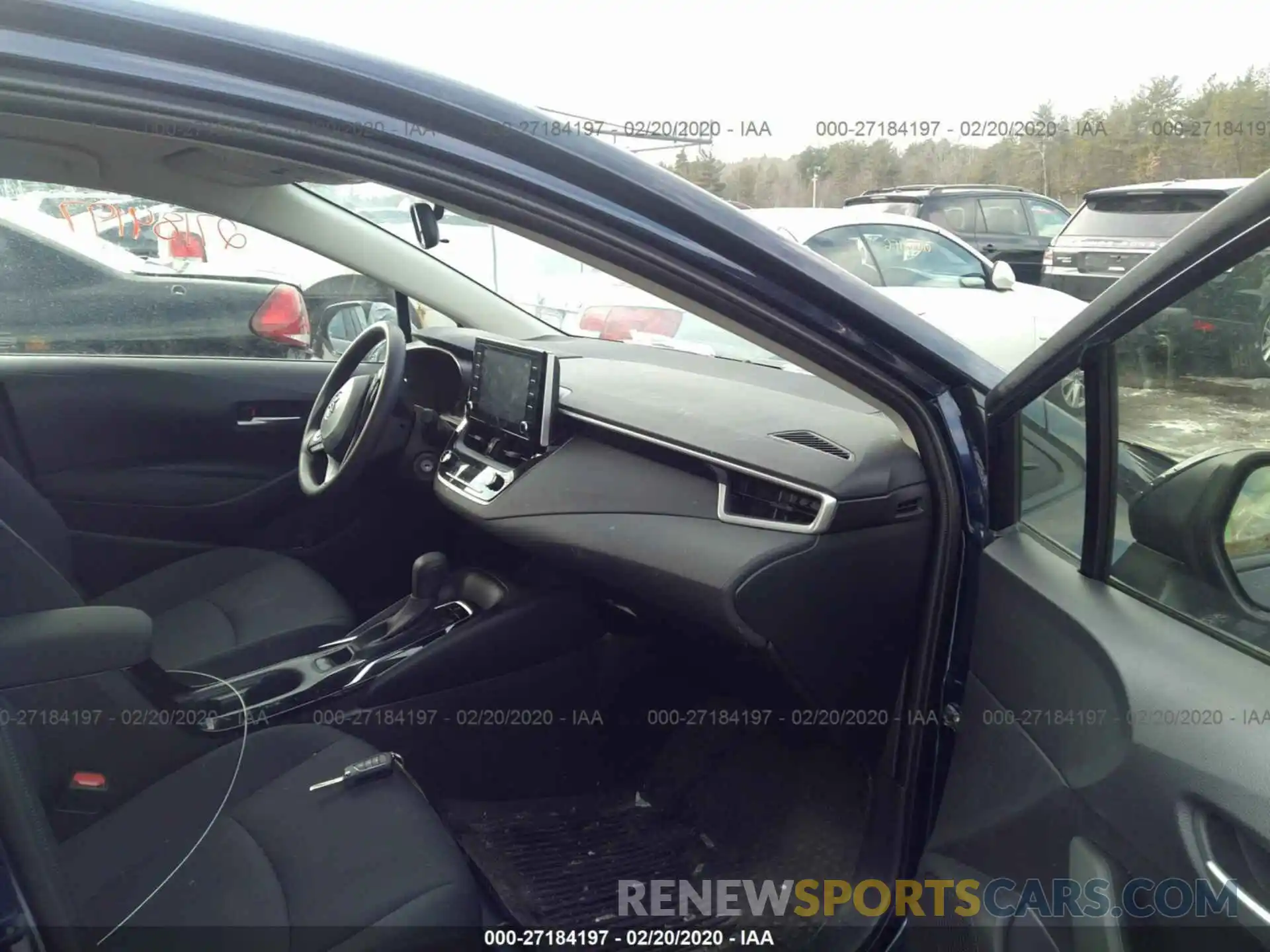 5 Photograph of a damaged car JTDEPRAE8LJ059327 TOYOTA COROLLA 2020