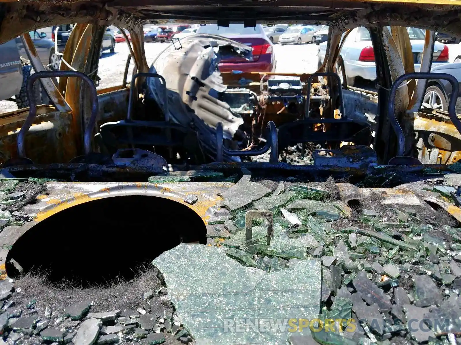 10 Photograph of a damaged car JTDEPRAE8LJ059490 TOYOTA COROLLA 2020