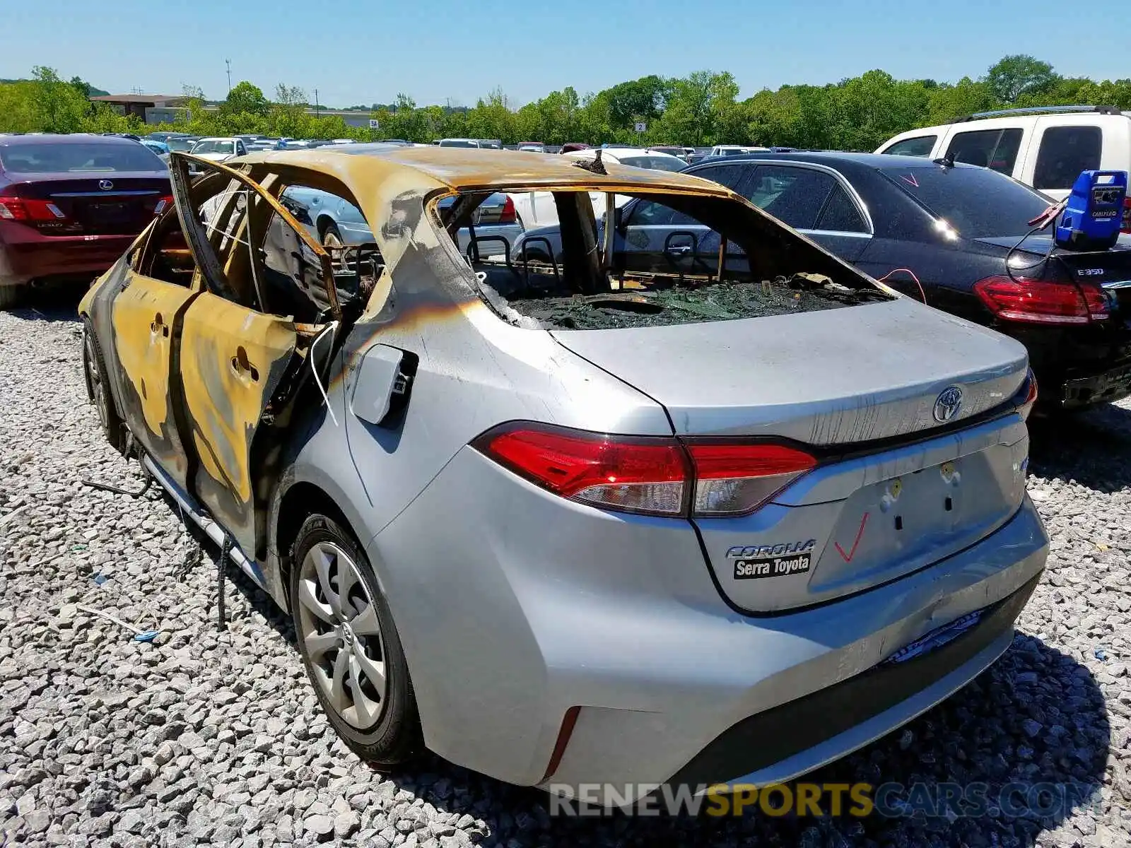 3 Photograph of a damaged car JTDEPRAE8LJ059490 TOYOTA COROLLA 2020