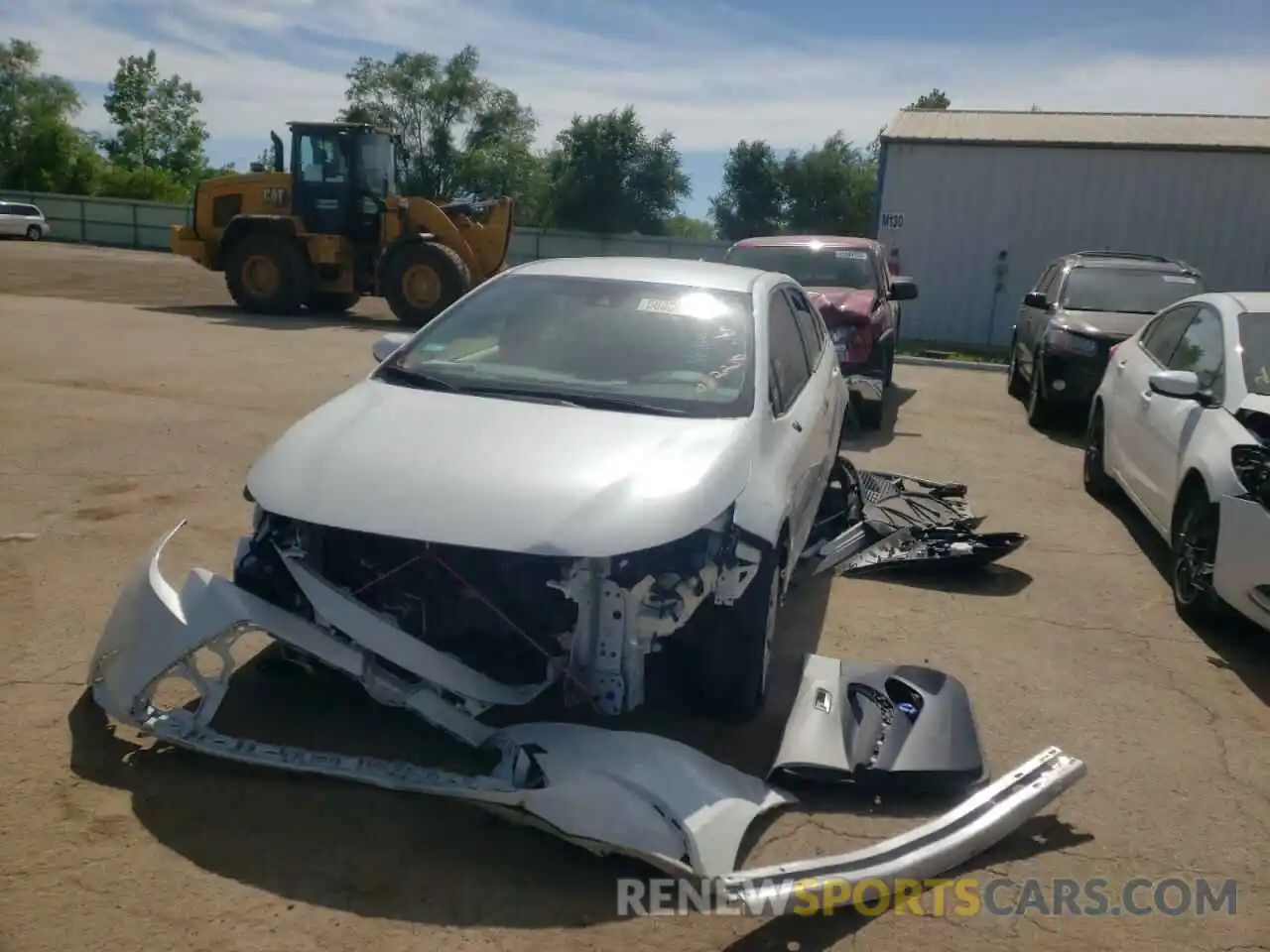 2 Photograph of a damaged car JTDEPRAE8LJ062230 TOYOTA COROLLA 2020