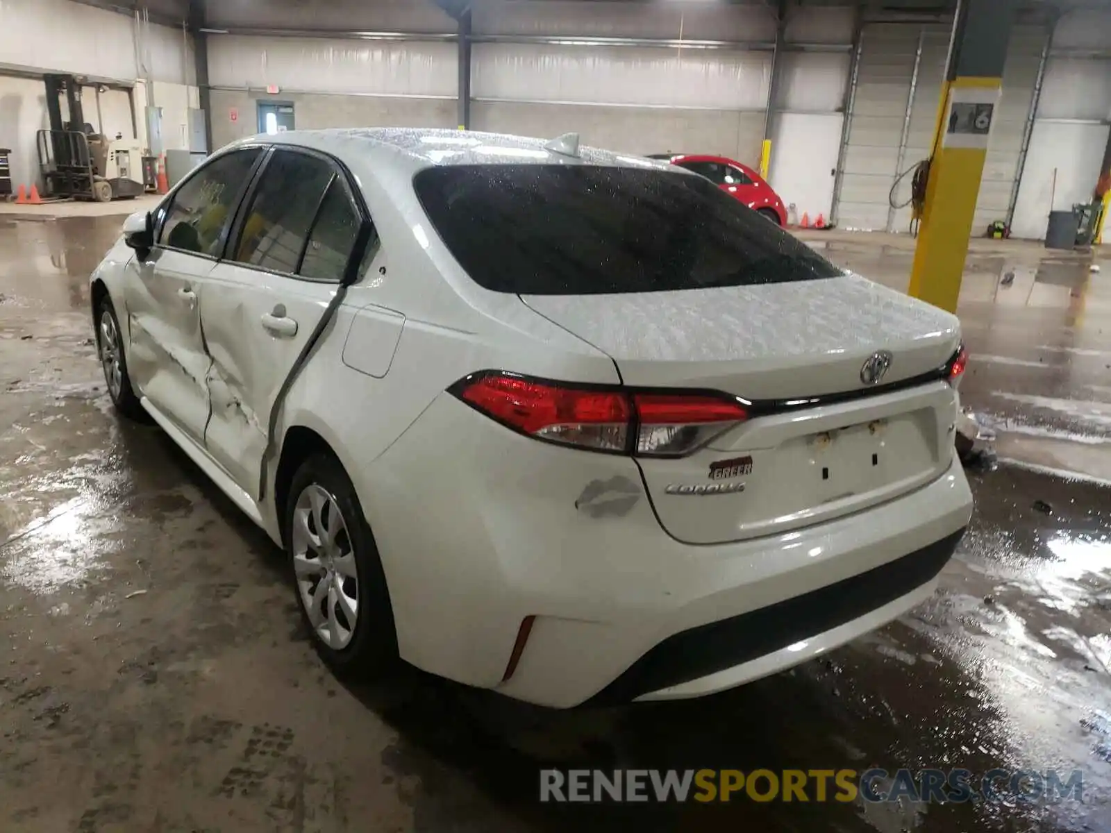 3 Photograph of a damaged car JTDEPRAE8LJ062809 TOYOTA COROLLA 2020