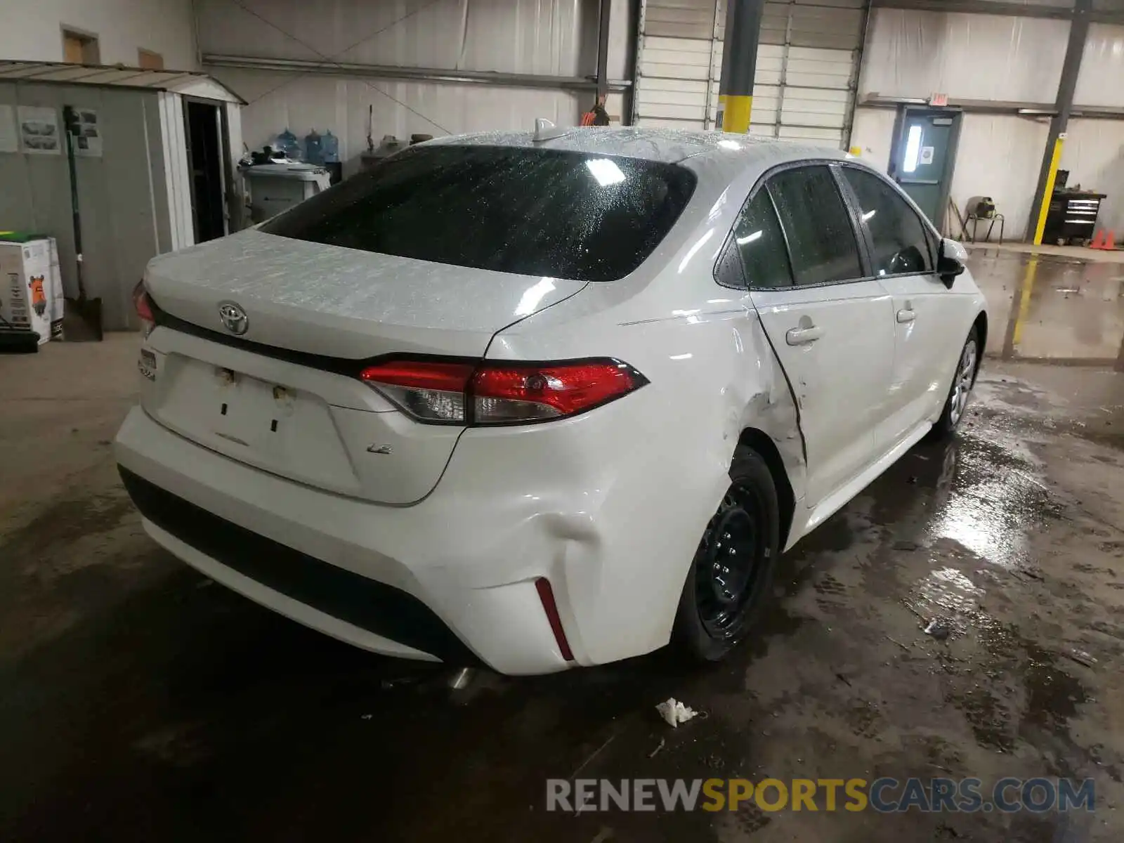 4 Photograph of a damaged car JTDEPRAE8LJ062809 TOYOTA COROLLA 2020